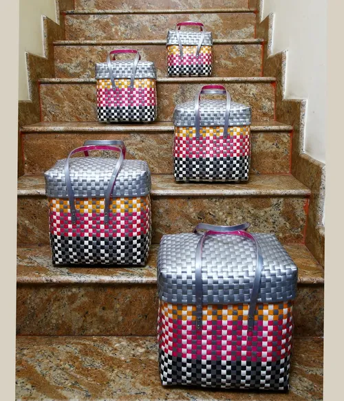 Chettind Baskets With Regular Weave Tricolours and with Lids -set of 5